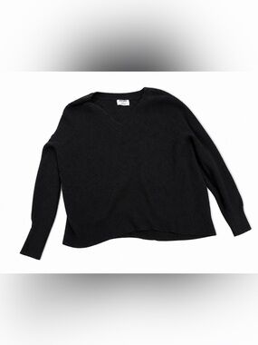Old Navy Black V-Neck Ribbed Sweater